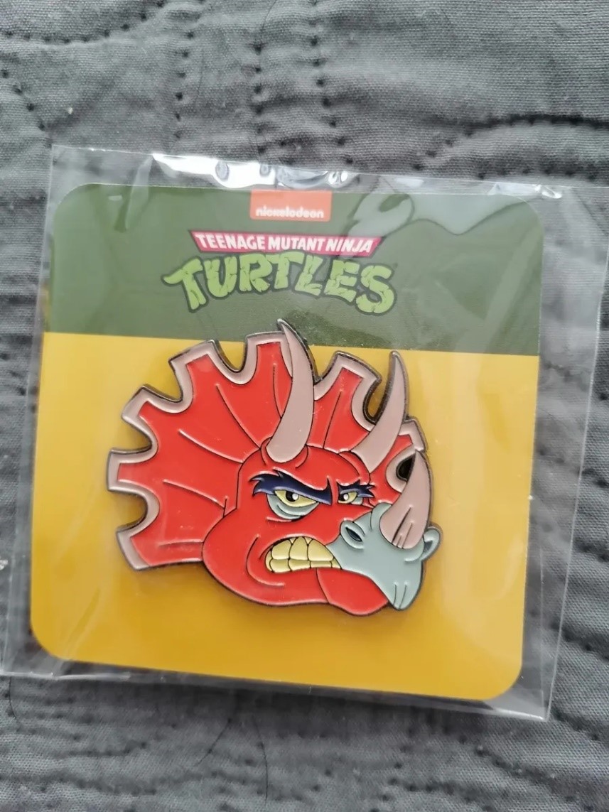 TMNT Tortugas Ninja Pin Exclusivo Lootecrate