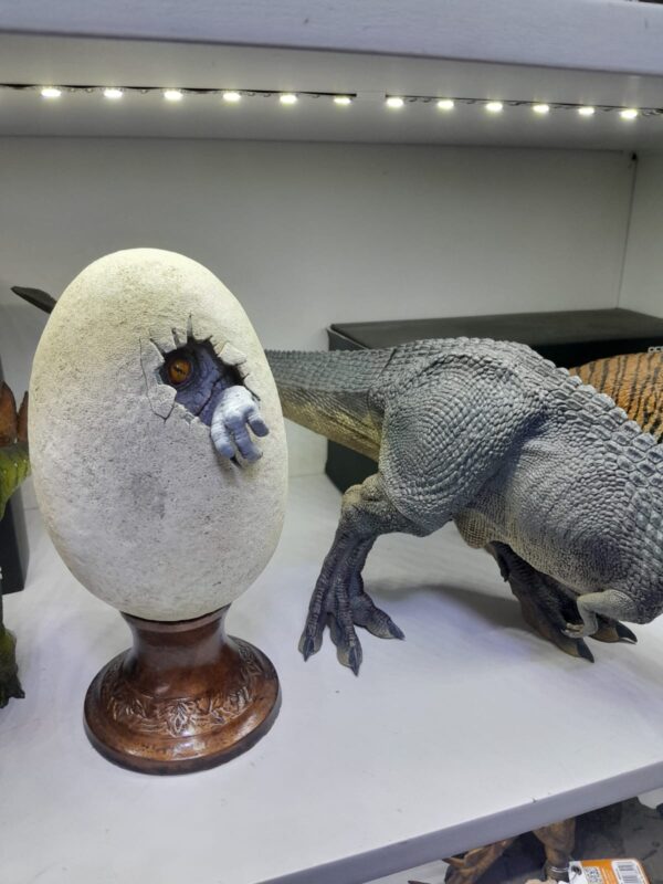Huevo Indominus Indominus hatchling - Image 3
